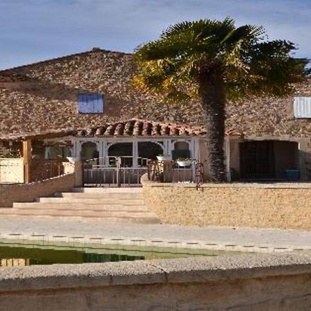 Domaine Saint Victor La Tour-dʼAigues Exterior foto