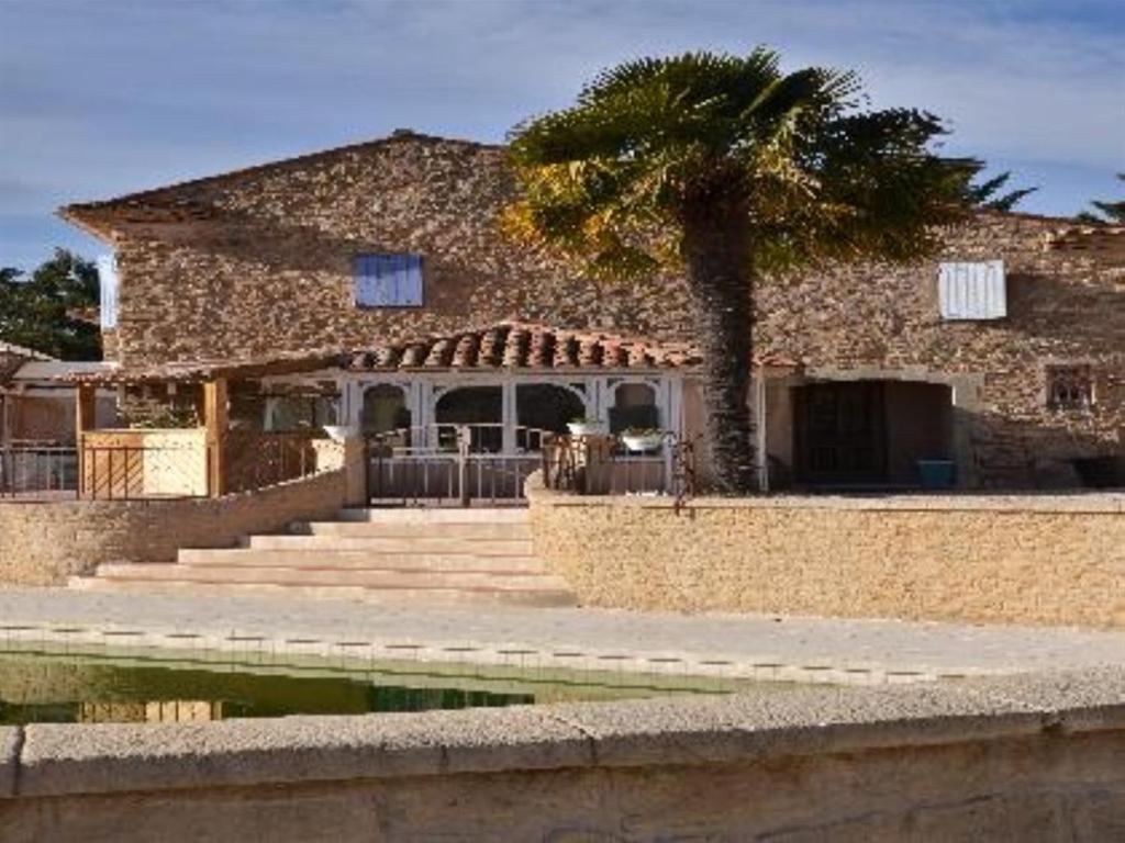 Domaine Saint Victor La Tour-dʼAigues Exterior foto